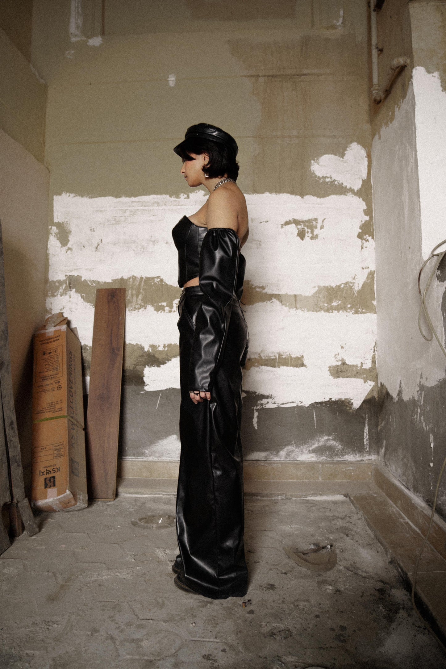 Black Leather Corset with its separated sleeves